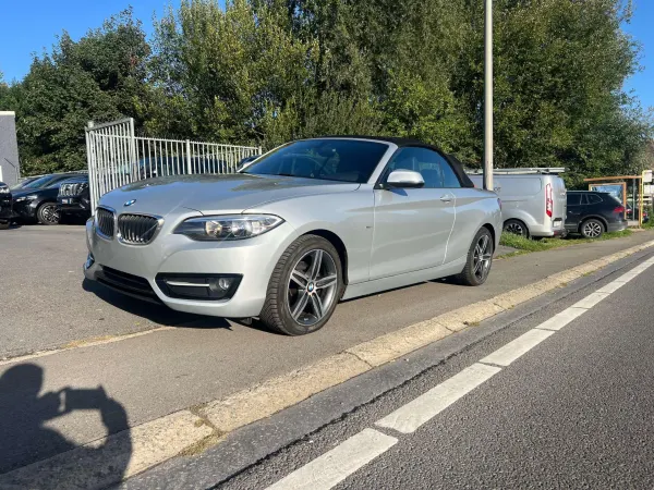 BMW 218 Cabriolet GPS CUIR COMME NEUVE POSSIBILITÉ CRÉDIT 100% 12 mois de GARANTIE PACK SPORT M