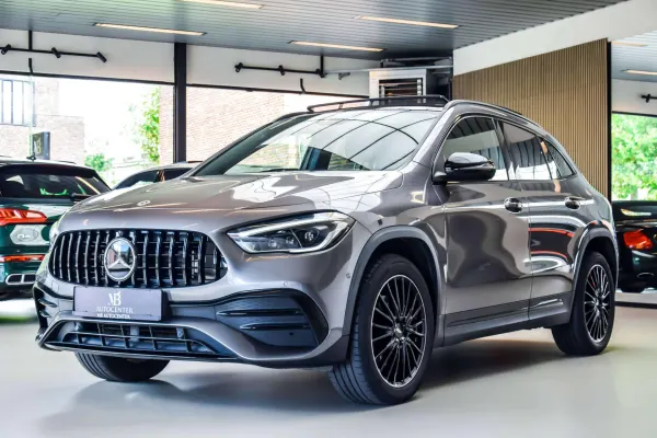 Mercedes-Benz GLA 250 e PHEV AMG-Line 09/2021 - Full Option!!