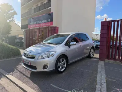Toyota Auris 1.8 HSD 136H 100 FULL-HYBRID EXECUTIVE BVA