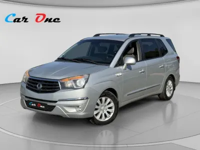 Ssangyong Rodius 200 e-XDi 155cv 2WD