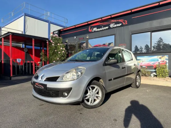 Renault Clio III 1.4 16V 100 Confort Dynamique