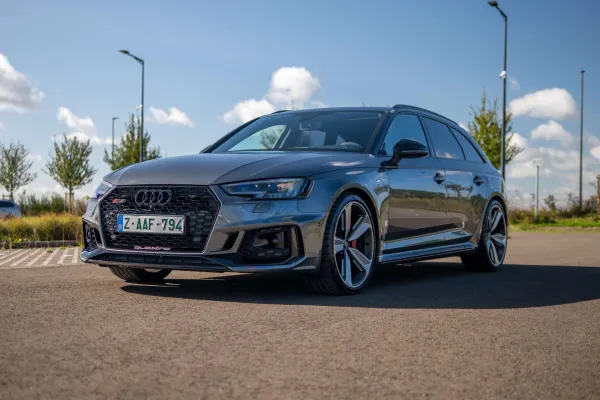 Audi RS4 Avant 2.9 V6 TFSI Quattro