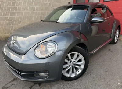 Volkswagen Beetle 1.2 TSI + CLIM + NAVI
