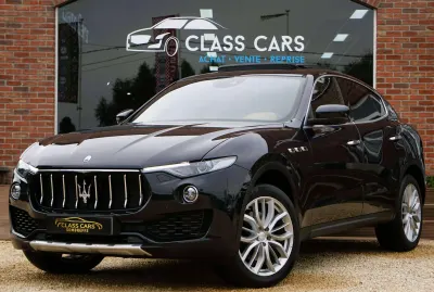 Maserati Levante 3.0 V6 TURBO AUTO PANO CAMERA CARNET MASERATI COMPLET