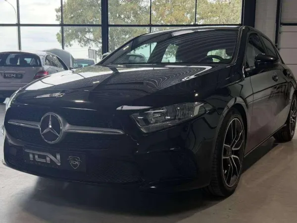 Mercedes-Benz A 180 A 180 d Business Solution