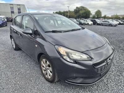 Opel Corsa 1.4i / Marchand ou Export / Manque 2ème Volet cart