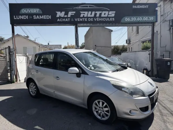 Renault Scenic III 1.5l DCI 11PRIVILÈGE TOUT LE SUIVIE D ENTRETIEN CUIR GPS BLUETOOTH PAYER EN 3Fois