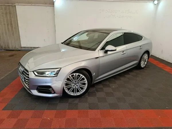 Audi A5 II 40 TFSI 190 S tronic 7 DESIGN LUXE SB