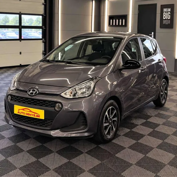 Hyundai i10 Hyundai i10 1.0i benz. AUTOMATIQUE bj. 2020 1ste eigenaar