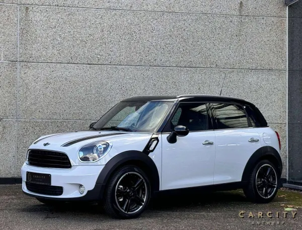 MINI Cooper D Countryman Countryman Cooper D 2.0 | APPLE & ANDROID | CAMERA | NAVI | AIRCO |