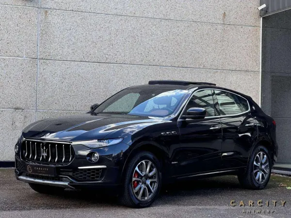 Maserati Levante Levante 3.0 D | PANO | CAMERA | NAVI | ZETELVERWARMING |