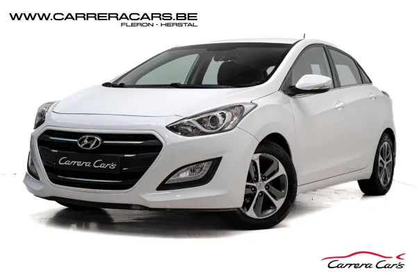 Hyundai i30 1.4i Pop*|NAVI*CAMERA*CLIMA*CRUISE*PDC*GARANTIE*|