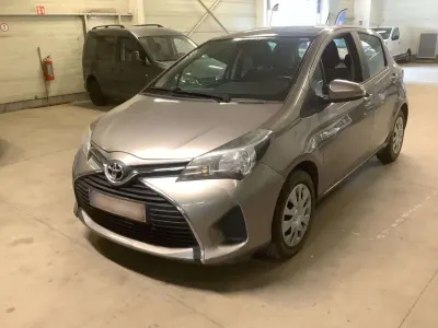 Toyota Yaris 1.33i VVT-i * 91Dkm * Airco * Camera