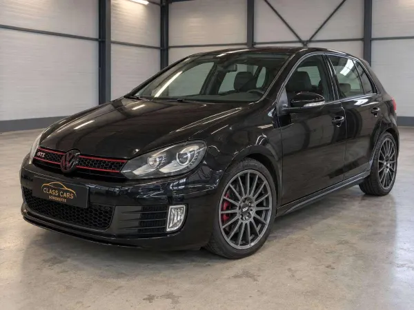 Volkswagen Golf GTI 2.0 TSI DSG / BI-XÉNON / CUIR CHAUFFANT / PDC AV/AR / CHÂSSIS SPORT XDS / CARNET COMPLET / JANTES ALU