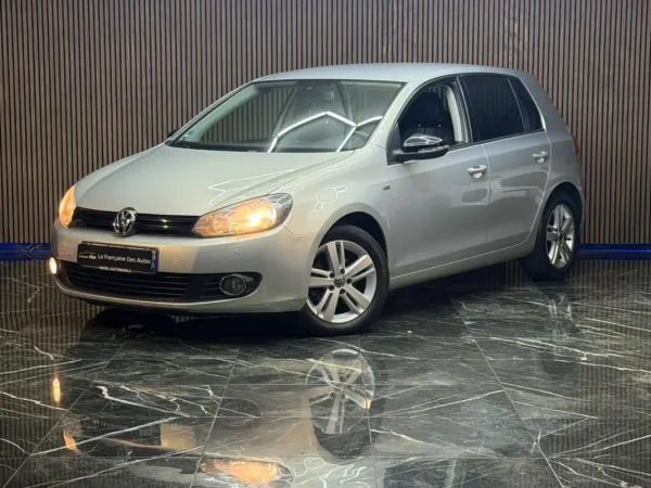 Volkswagen Golf 1.2 TSI 105 BlueMotion Technology Confortline DSG7