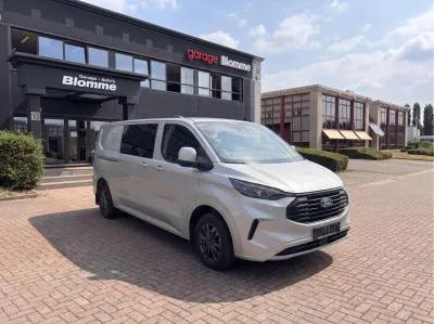 Ford Transit Custom 320 2.0 TDCI L2H1 Limited DC NIEUW ! 5-zit! 170 PK