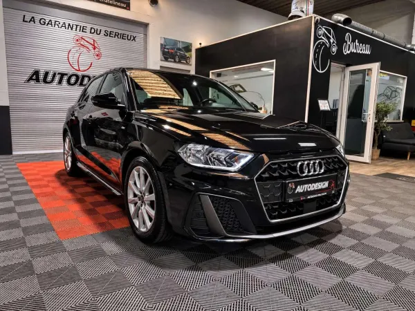 Audi A1 A1 Sportback 30 TFSI Attraction S tronic (EU6AP) S-LINE