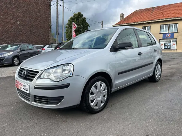 Volkswagen Polo 1.4 TDi Comfortline AVEC CARNET *** CLIM/REGULATEUR ***