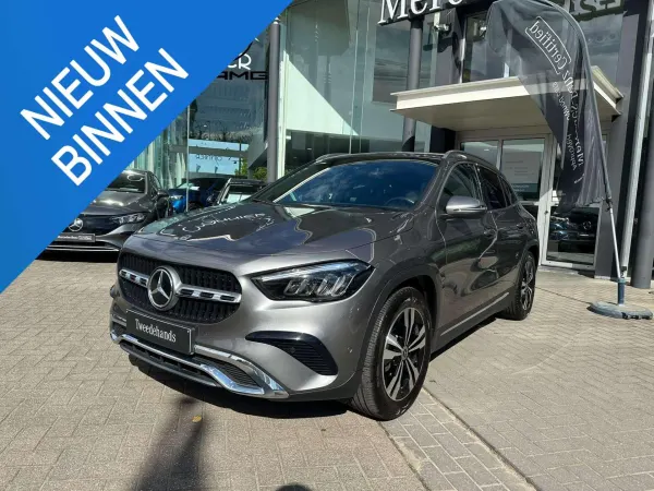Mercedes-Benz GLA 180 GLA Business Line