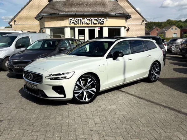 Volvo V60 V60 2.0 T8 AWD PHEV R-Design Geartronic