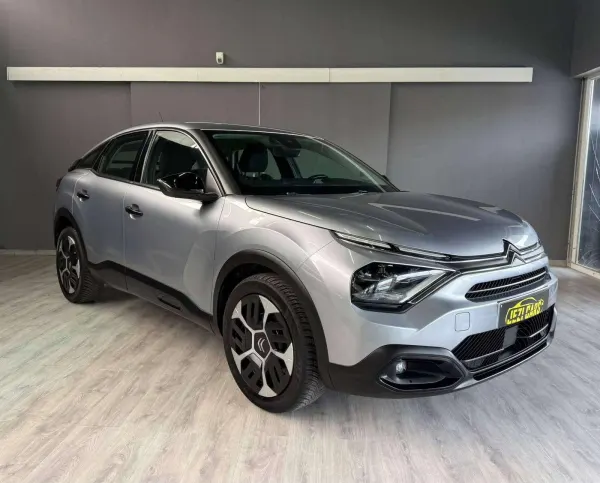 Citroen C4 C4 1.2L Feel S * 1ste Eigenaar * 1Jaar Garantie