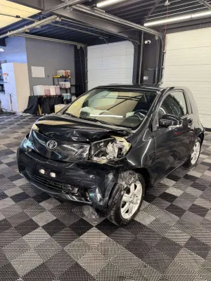 Toyota iQ 1.0 bj2010 VOOR ONDERDELEN