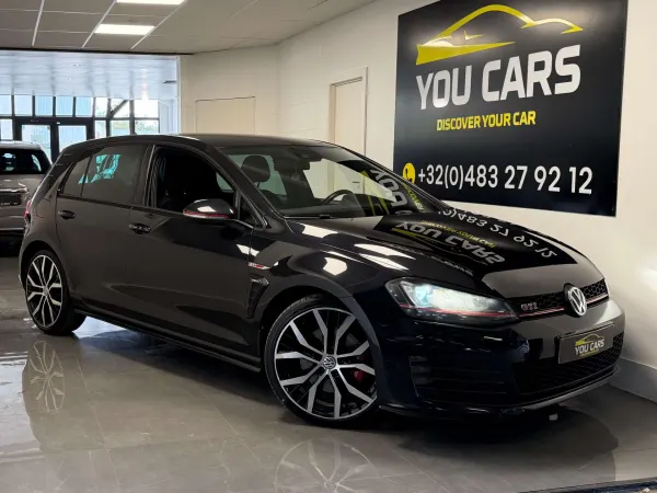 Volkswagen Golf GTI 2.0 TSI Performance DSG