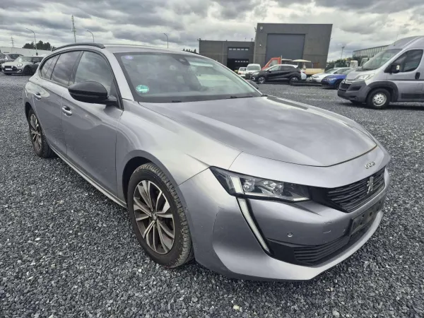 Peugeot 508 SW 1.2i / Marchand ou Export