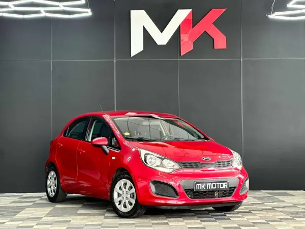 Kia Rio 🟢1.1DIESEL 75CV - 1ER MAIN - 5 PORTES - CLIM