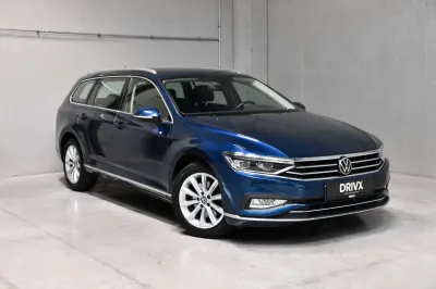 Volkswagen Passat Variant Passat - Elegance - DSG - Head-Up - Memoryseat - Trekhaak - Camera