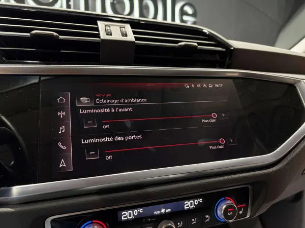 Audi Q3 2.0 TDi S tronic *CARPLAY*SIEGE CHAUFF*1ER PROPRIO*GARANTIE*