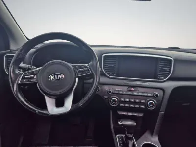 Kia Sportage 1.6 CRDi Black Edition DCT / Carnet / Camera + Capteurs Av&Arr / Toit ouvrant-Pano / Garantie 12 Mois