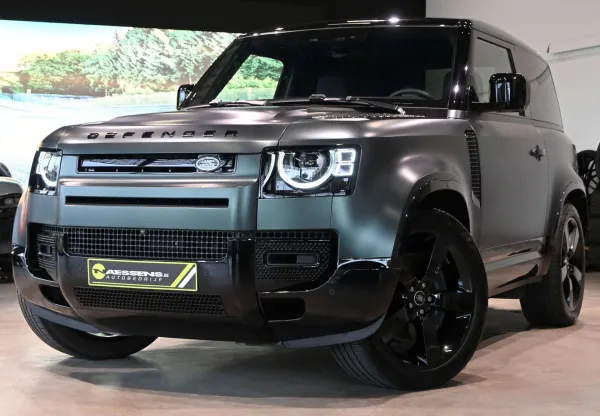 Land Rover Defender 90 P425 X-Dynamic SE 5.0 V8 **LICHTE VRACHT/MERIDIAN/HUD/PANO/TREKHAAK/360°CAM**
