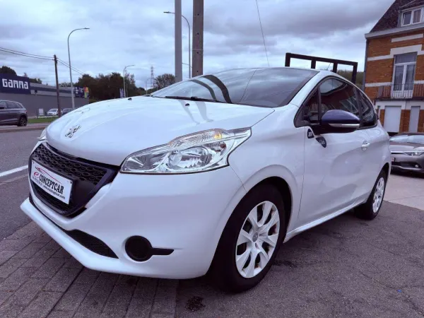 Peugeot 208 208 1.2i Allure