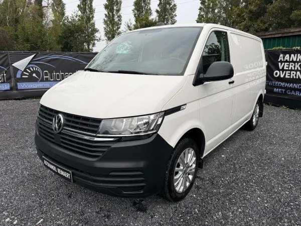 Volkswagen T6.1 Transporter VW Transporter T6.1 2.0 TDI, 150pk, L1H1, 166.000 km, Camera, Trekhaak + Keuring