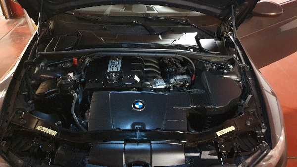 Bmw Serie 3 (E93) CABRIOLET 320IA LUXE