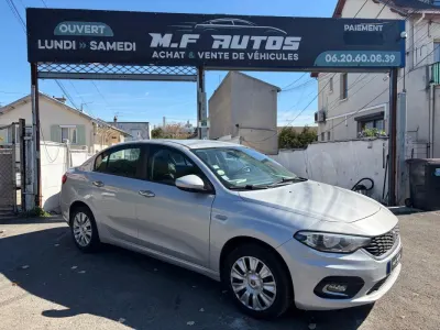 Fiat Tipo 2017 145km CHAÎNE DE DISTRIBUTION RADARS REGULATEUR BLUETOOTH PAYER 3 Fois