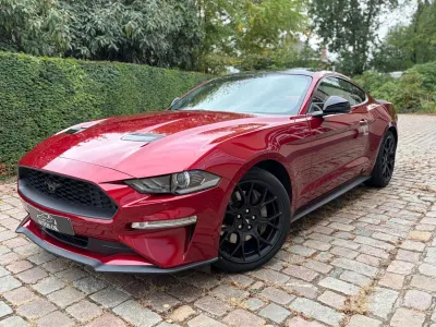 Ford Mustang 2.3 EcoBoost Fastback Ruby Red  ### 49000 km ###