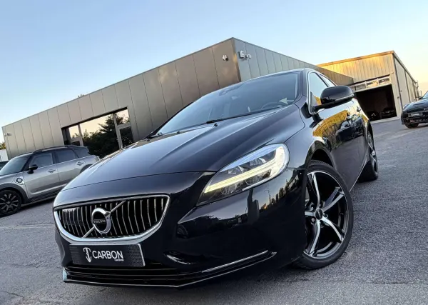 Volvo V40 2.0 D3 Eco Inscription CUIR/NAVI/AUDI VOLVO HIGH/FULL LED/CARNET COMPLET