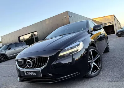 Volvo V40 2.0 D3 Eco Inscription CUIR/NAVI/AUDI VOLVO HIGH/FULL LED/CARNET COMPLET