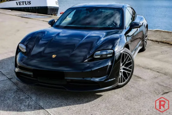 Porsche Taycan BOSE Belgisch 1Eigenaar Historiek