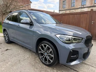 BMW X1 1.5iA sDrive18 PACK-M *CAM || LED || HUD || CARNET || PANO*