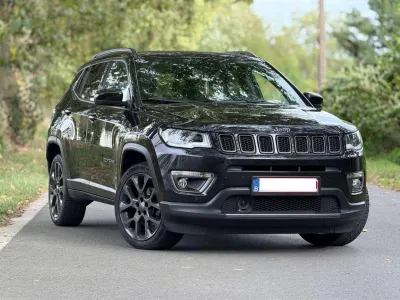 Jeep Compass 1.3 Turbo 4x2 S DDCT + Full Options + Full entretiens