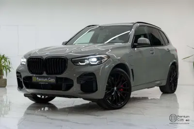 BMW X5 45e Xdrive! Full options! M-Seats! Pano, ACC!