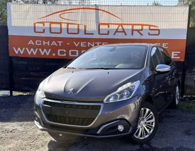 Peugeot 208 1.2i Allure