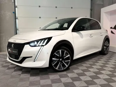 Peugeot 208 1.2i GT-Line, GPS, Camera de recul, Car-Play, Android Auto, Capteurs