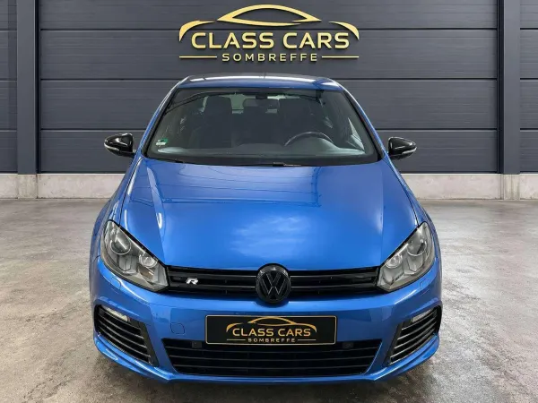 Volkswagen Golf R 2.0 TSI 4motion DSG6 / BI-XENON / LED / PDC / NAVIGATION / CLIMTRONIC / UNIQUE !