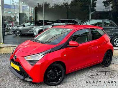 Toyota Aygo 1.0i*LEZ 2035*1ER PROP*GARANTIE TOYOTA 2032*AIRCO*CAMERA*CARPLAY