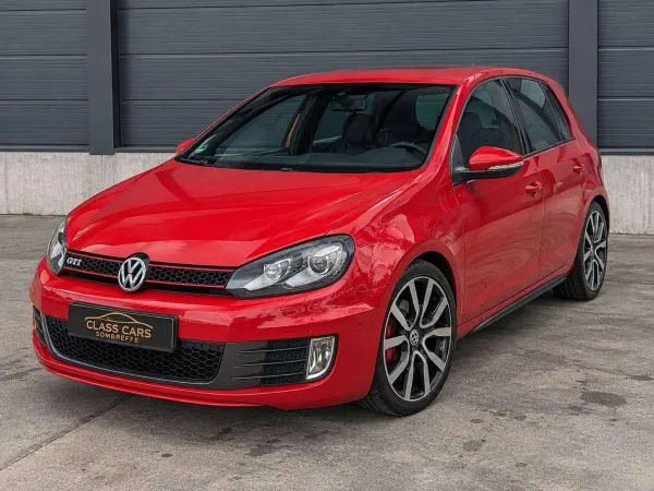 Volkswagen Golf GTI 2.0 TSI ADIDAS EDITION DSG6 / NAVI / LED / BI-XENON / CLIMTRONIC / CARNET