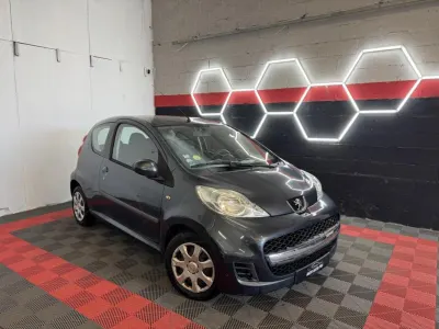 Peugeot 107 1.0i - MOTEUR A CHAINE CLIM Trendy PHASE 2